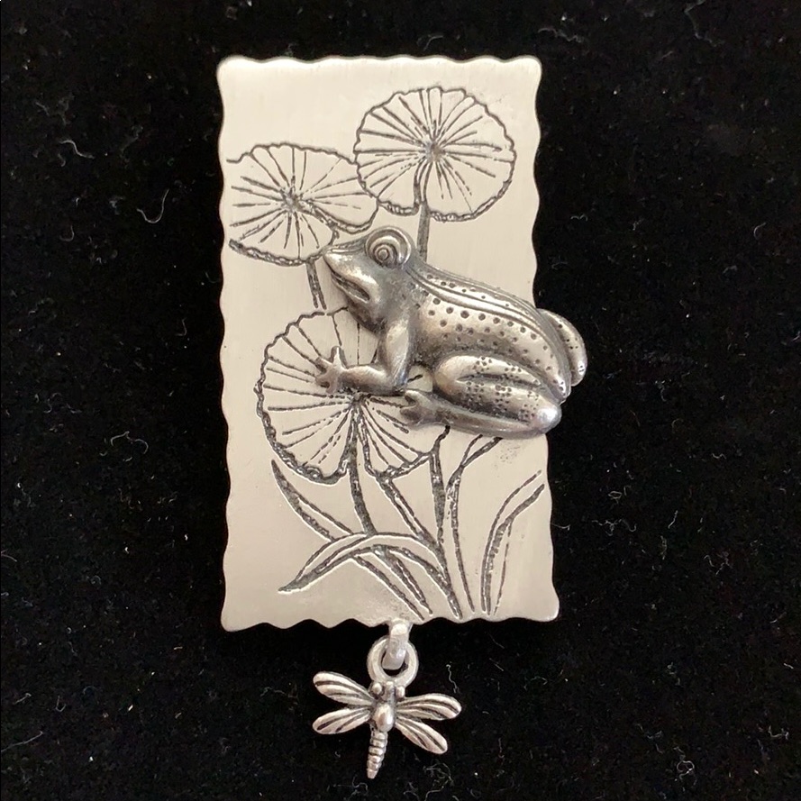 Frog Pin